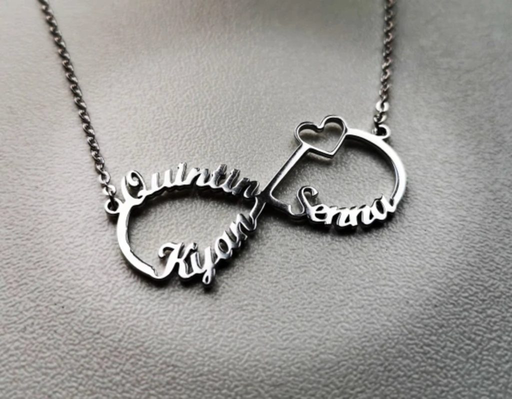 name necklace silver