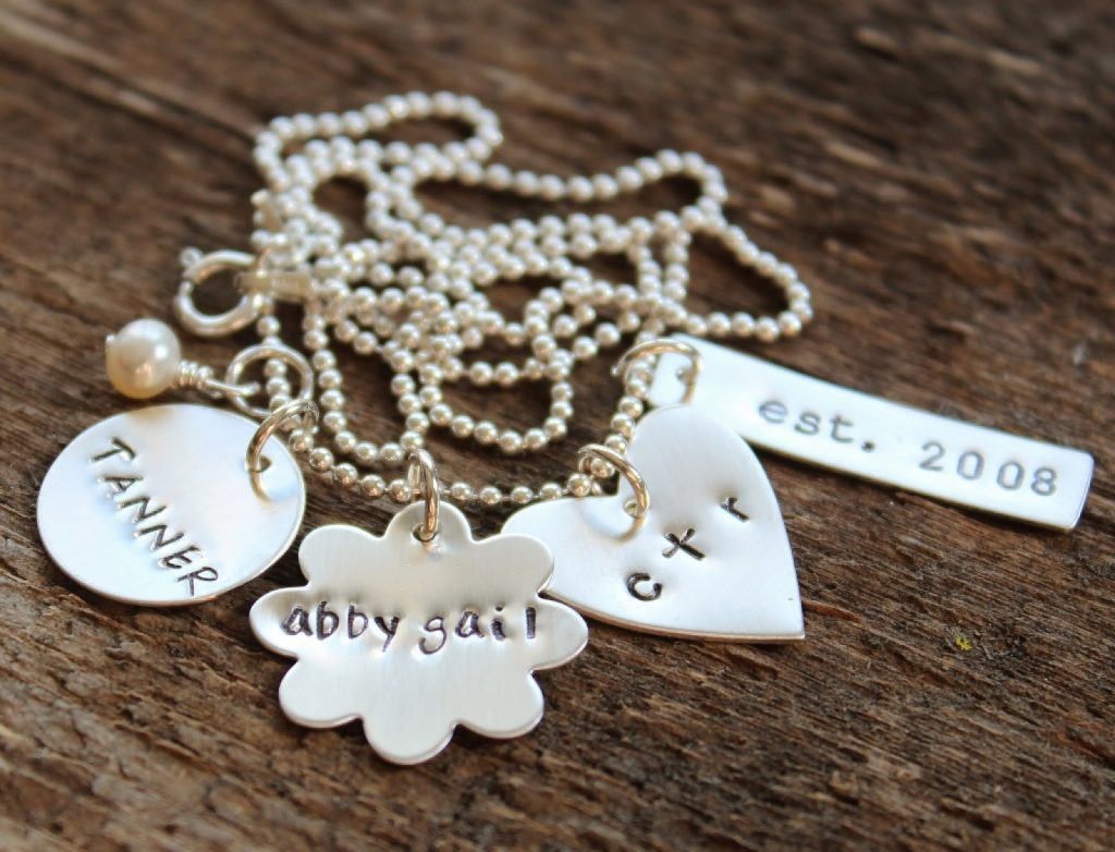 name necklace silver