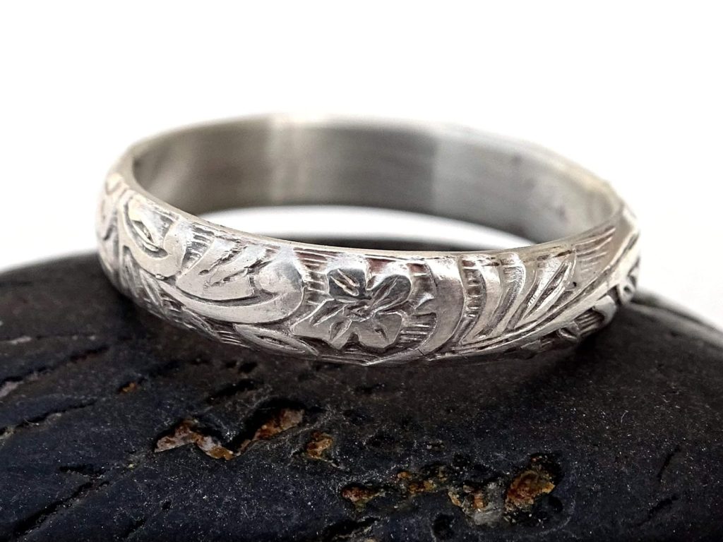 Silver Ring Design: Choose The Perfect One for You - Planet Silver